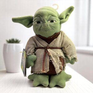 Star Wars Buddies Yoda Plush Collectible By Hasbro Kenner 1997